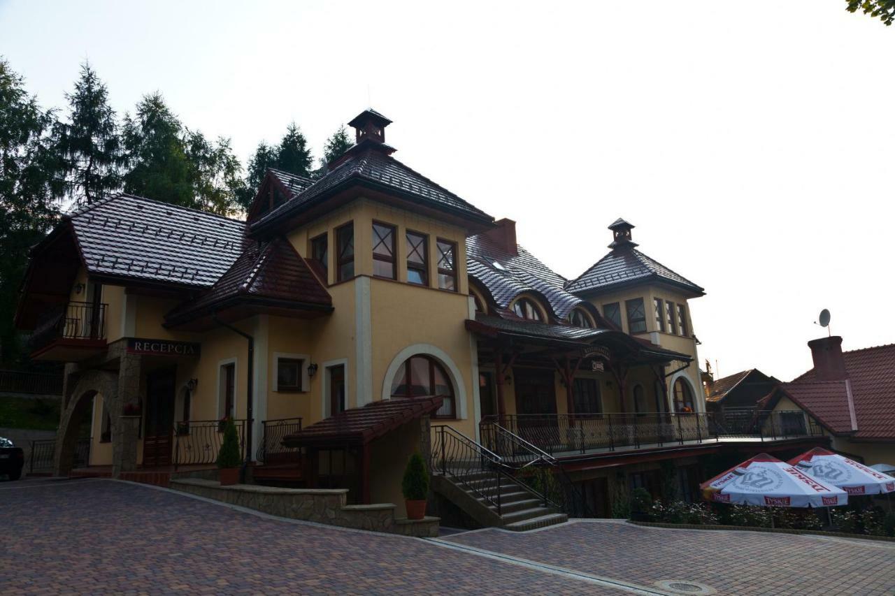 Pensjonat Czardasz Niedzica Zamek Exterior foto